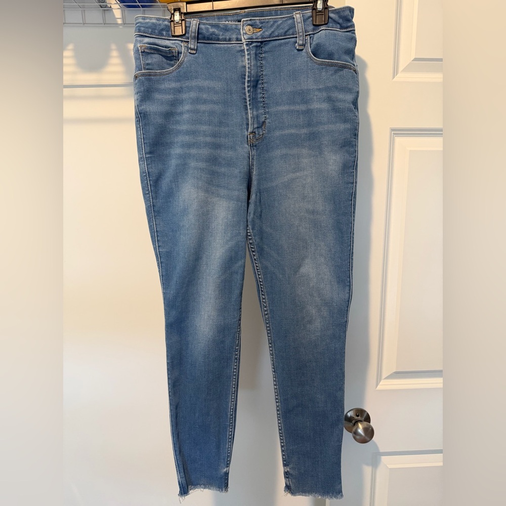 Old Navy Higher High Rise Rockstar Super Skinny
